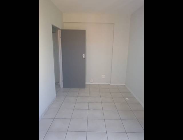3 BEDROOM APARTMENT FOR SALE IN SUNNYSIDE